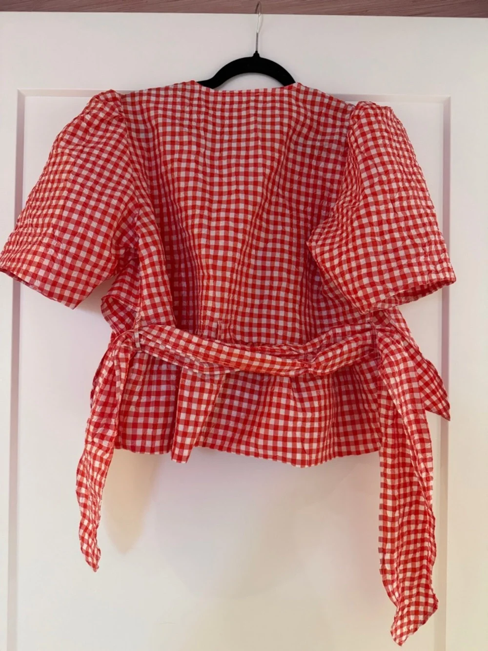 Red Gingham Puff-Sleeve Tie-Front Peplum Top - Picture 4 of 4